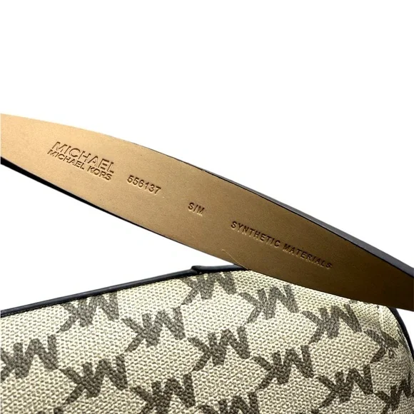 Michael Kors Tan and White Women's Belt Fanny Bag SM Size - Picture 3 of 8